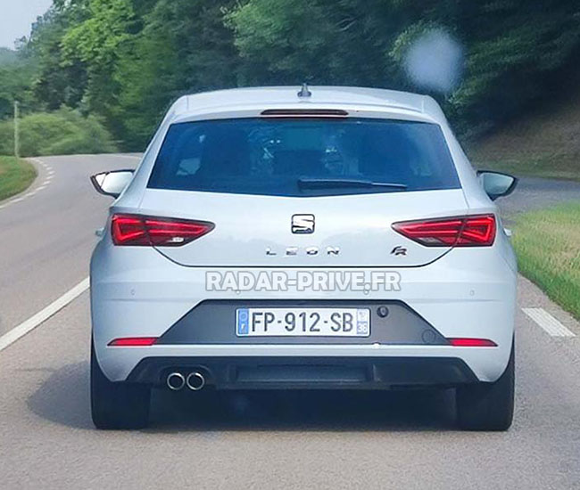 Seat Leon FP-912-SB voiture radar mobile privatisée